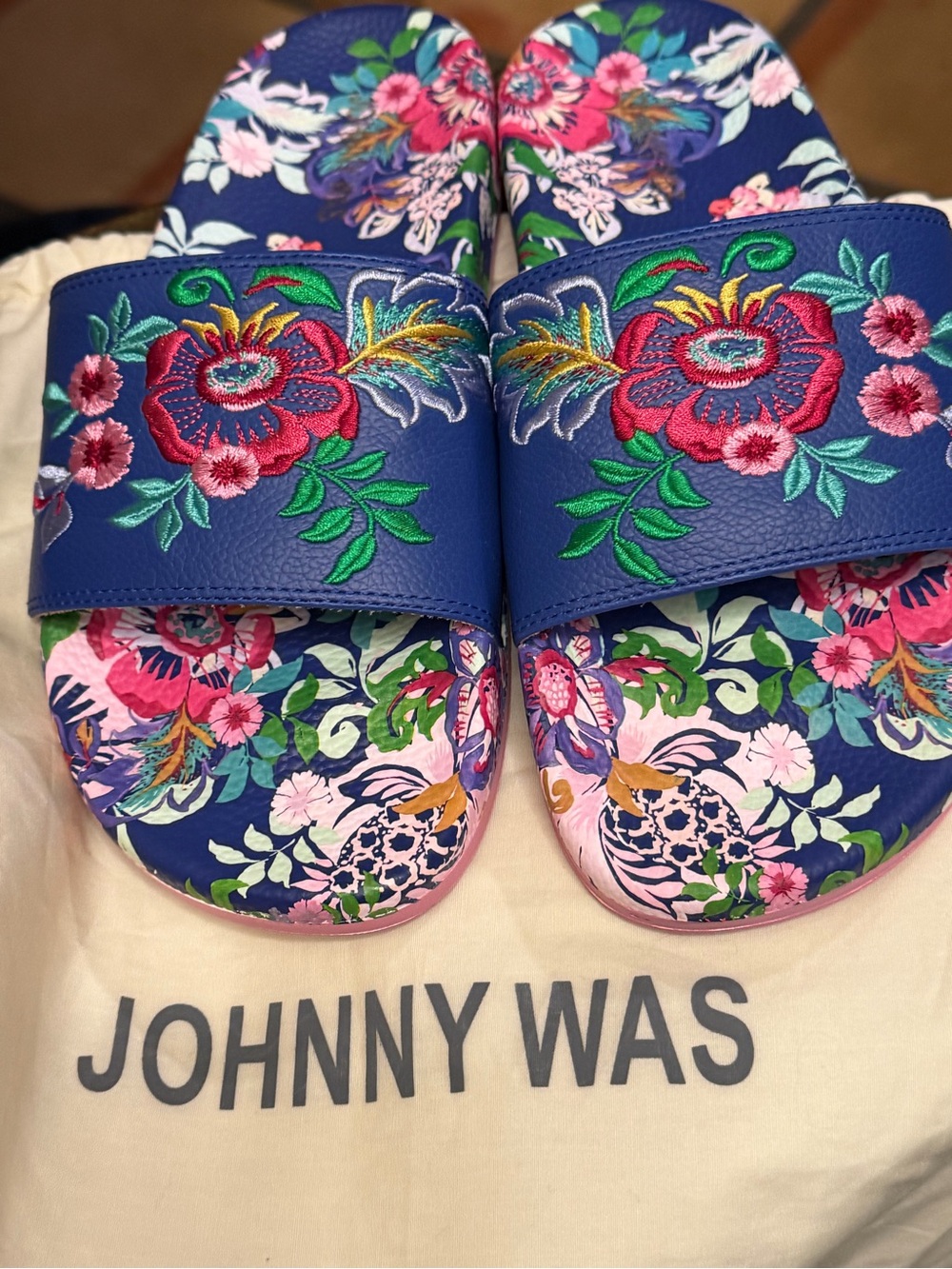 Johnny Was Embroidered Floral Pool Slides Navy Pink Size 7 NWT $138